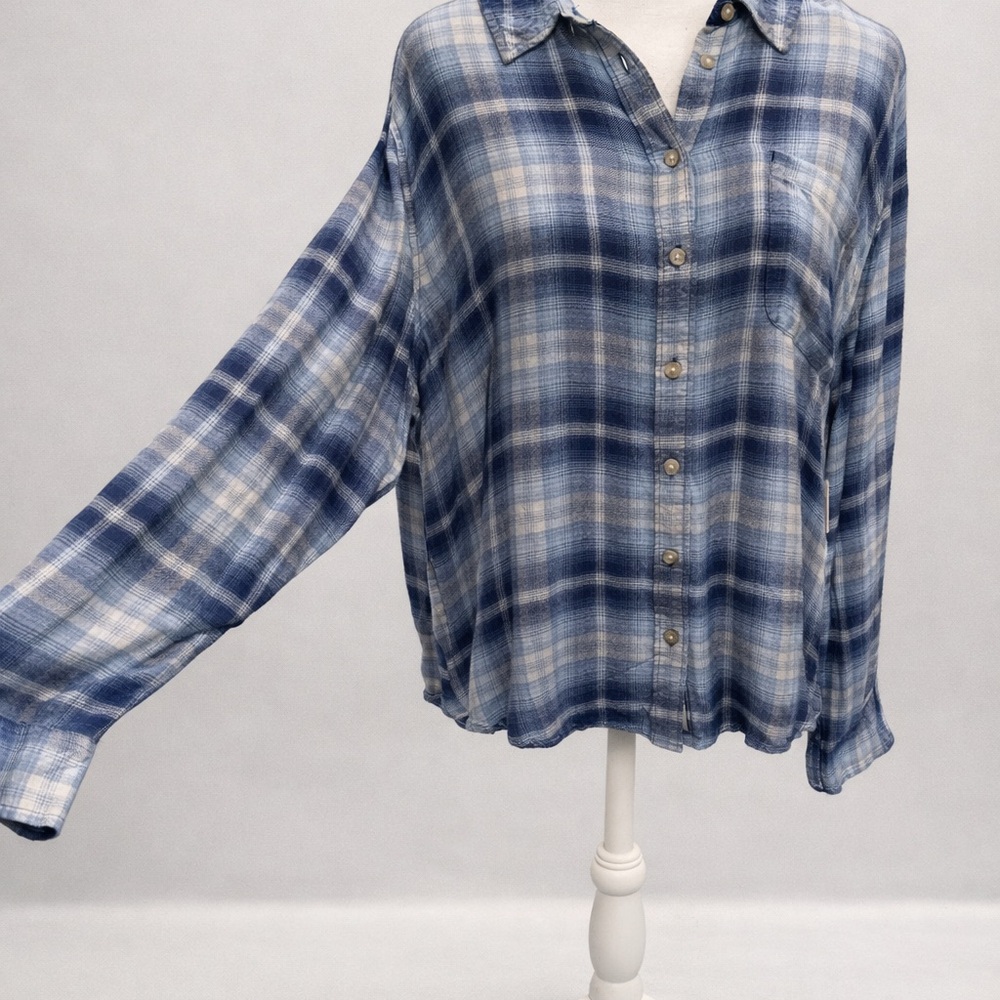 Lucky Brand Blue Plaid Button-Up Shirt L